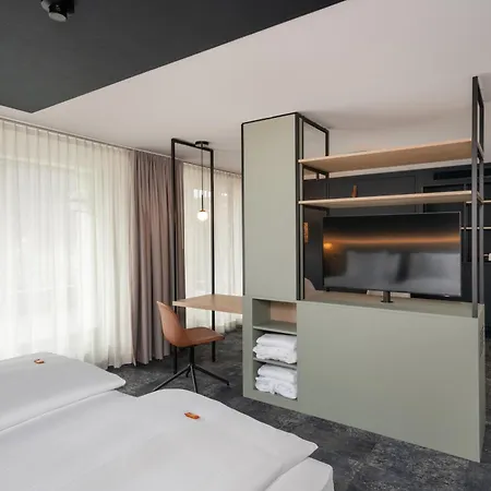 Stella Swiss Quality Interlaken