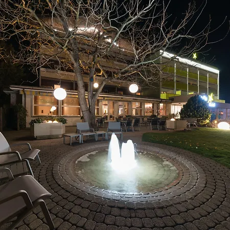 Stella Swiss Quality Szálloda 4*